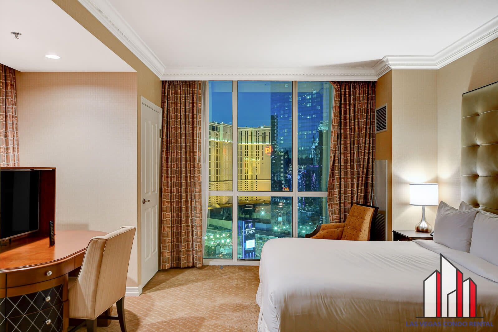 Zimmersafe, Schreibtisch, Bügeleisen/Bügelbrett, kostenloses WLAN