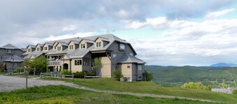 Ski-in/ski-out with the views! Solitude Village O 203