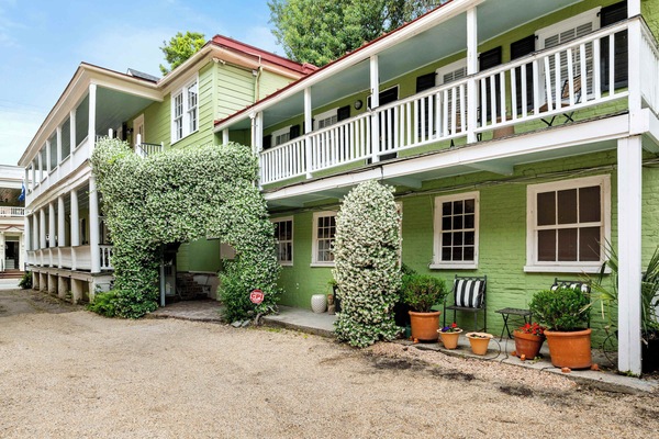 Welcome to the historic district! Looking forward to hosting you soon!