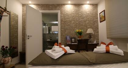 DOMUS PETRA APARTMENT