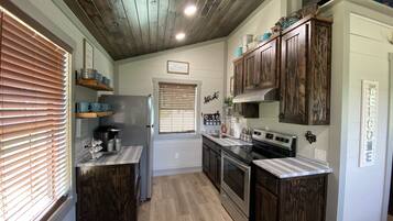 冰箱、微波炉、烤箱、茶具/咖啡用具