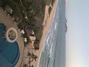 Outdoor pool, a heated pool - Paraíso Mazatlan the comfort that you and your family need (Quintas del Mar)