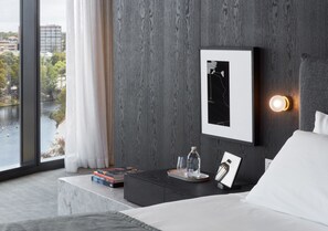 Ropa de cama de alta calidad y minibar 