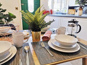 Dining - ★Summer Lane House★Cozy Home In Barnsley Centre (Barnsley)