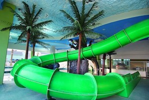 Indoor pool, outdoor pool