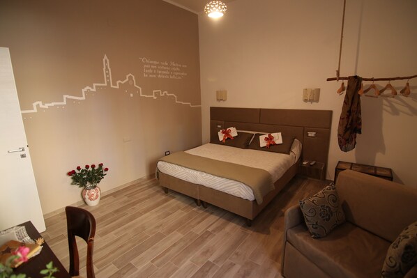 1 bedroom, travel cot, free WiFi, bed sheets