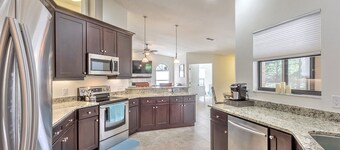 Exclusive Spruce Creek 4BR Home w/ Pool & 24/7 Security