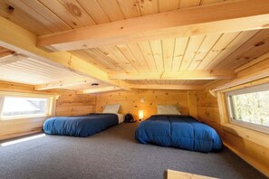 1 dormitorio, cuna de viaje, wifi gratis y ropa de cama