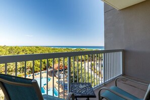 Property grounds - Private Beach-Large Pool! (Miramar Beach)