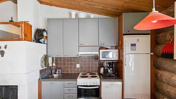 Fridge, microwave, dishwasher, cookware/dishes/utensils