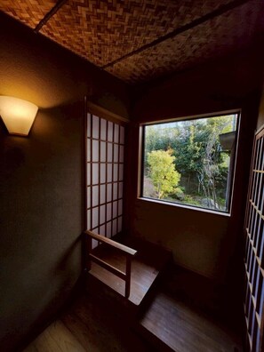 Hallway - 大阪 堺のお宿 「旧星賀亭」 Osaka Kyuhoshigatei - Classic Japanese Heritage Inn (Sakai)