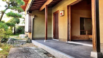 住宿正面