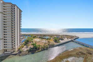 On the beach - 3 Bedroom Condo, Volleyball Court, Restaurant, Pools | Ocean Creek - C-10 (Myrtle Beach)