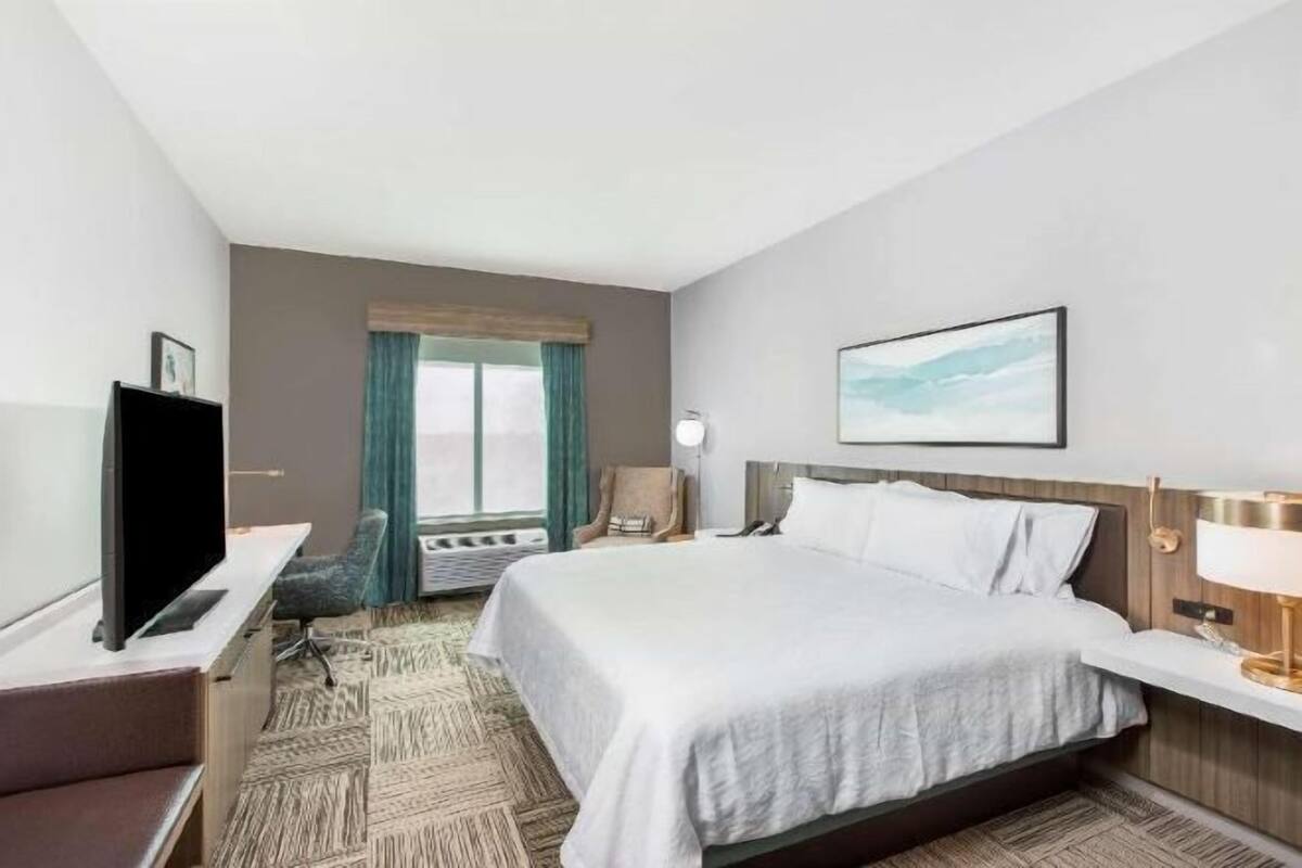 1 bedroom, soundproofing, iron/ironing board, free WiFi