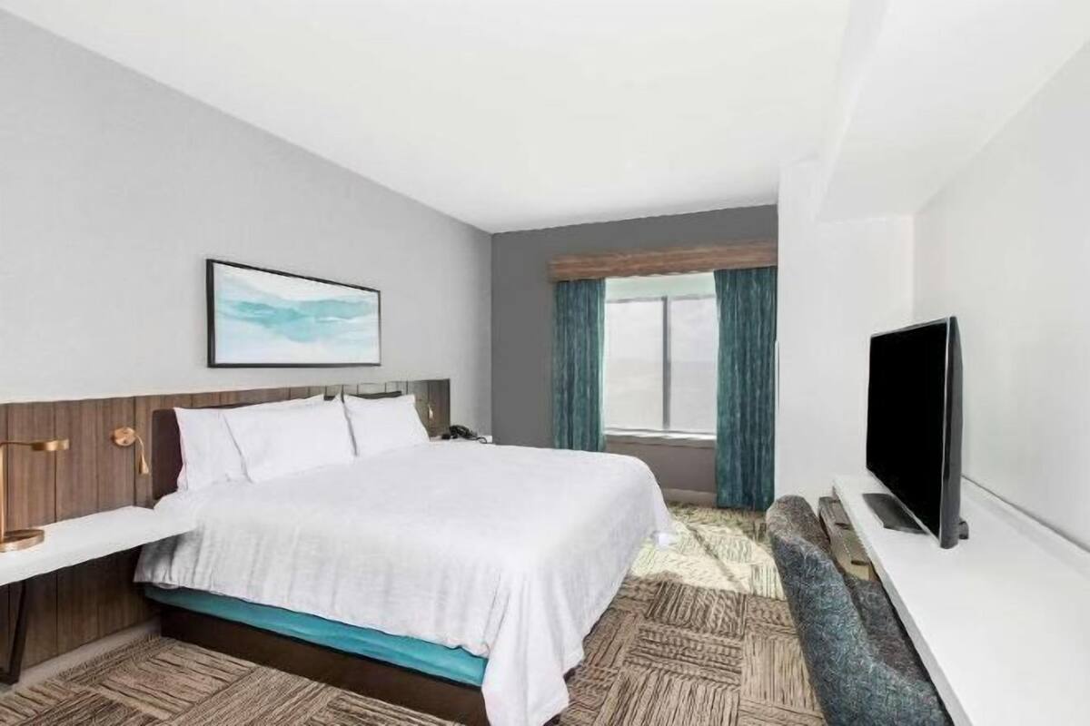 1 bedroom, soundproofing, iron/ironing board, free WiFi