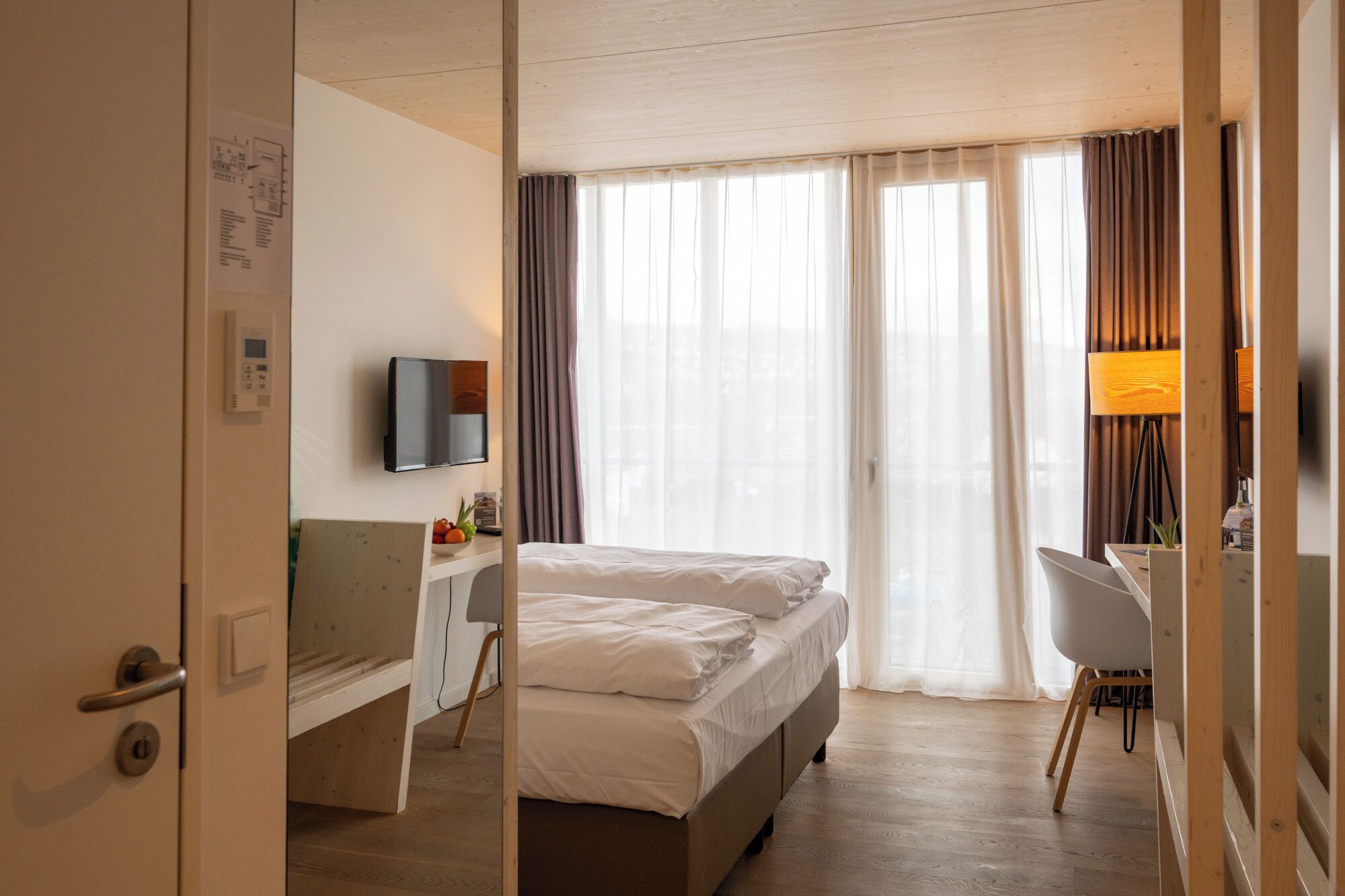 standard double room | 1 bedroom, hypo-allergenic bedding, desk, laptop workspace