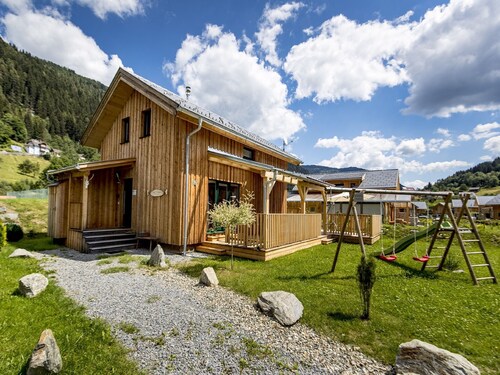 Luxurious Chalet Near Ski Area in Murau