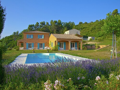 Luxury Bungalow With Pool and Stunning Panoramic Views