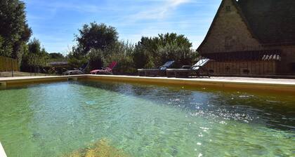 Luxurious Holiday Home in Domme With Swimming Pool