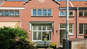 Exterior - Modern Holiday Home in Bloemendaal With Garden (Bloemendaal)