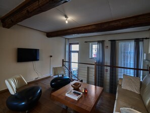 Apartment | Living room - Cosy Flat in South Limburg Near Maastricht (Eijsden)