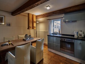 Private kitchen - Cosy Flat in South Limburg Near Maastricht (Eijsden)