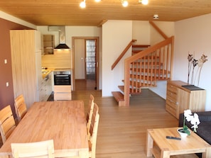 Living room - Modern Apartment Near Ski Area in Sankt Michael im Lungau (Sankt Michael im Lungau)