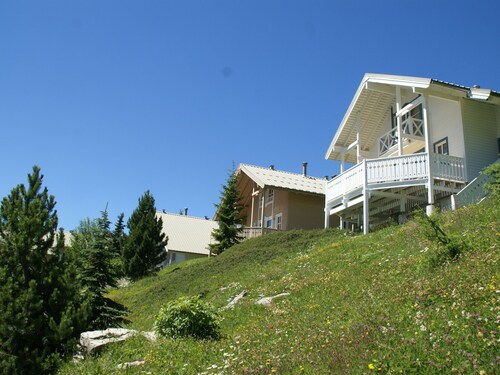 Magnificent Chalet in Flaine With Swimming Pool