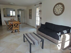 Ferienhaus | Wohnzimmer | Kamin, DVD-Player