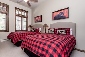 3 habitaciones, tabla de planchar con plancha y wifi gratis 
