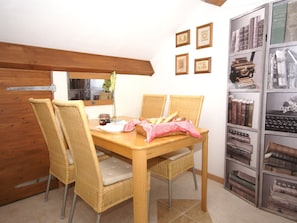 Dining - Charming Holiday Home With Swimming Pool in Teilhet (Teilhet)
