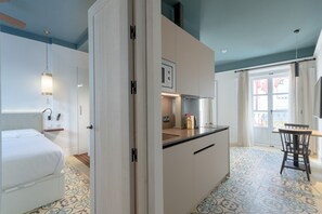 1 chambre, fer et planche Ă repasser, Wi-Fi gratuit, draps fournis