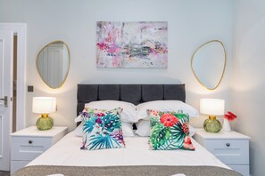 Apartamento, 1 habitación | Ropa de cama de alta calidad y decoración individual