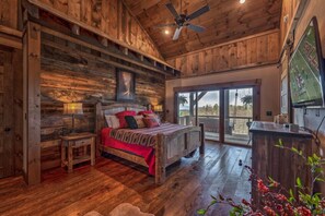 4 habitaciones, tabla de planchar con plancha y wifi gratis