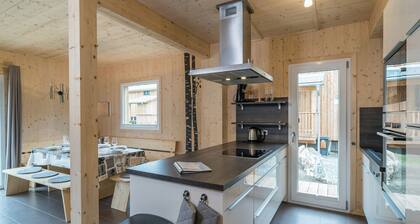 Luxurious Chalet in Sankt Lorenzen ob Murau With Jacuzzi