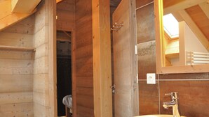 Unclassified image, 2 of 7, button - Cosy Valloire Family Chalet (Valloire)