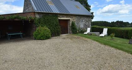 Home for 7 Guests in Plouvara