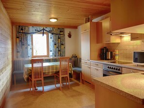 Apartment | Private kitchen | Dishwasher - Farm in Gerlosberg Near the ski Area (Gerlosberg)