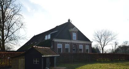 Tranquil Farmhouse in Wapserveen by the Forest