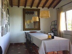 Dining - Modern Villa in La Croix-valmer With Private Pool (La Croix-Valmer)