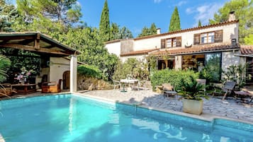 House | Exterior