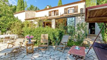 House | Exterior