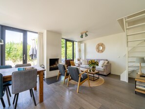 House | Living room - Holiday Home Waterland for six Person (Egmond aan den Hoef)