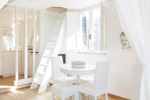 Dining - C.LUXURY TOP (Roma)