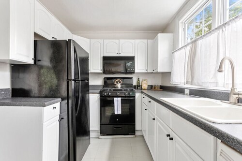 Augusta · Walk West Cola @Historic Mill House 2 bed, 1 bath