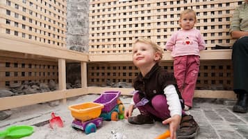 Children’s play area – indoor