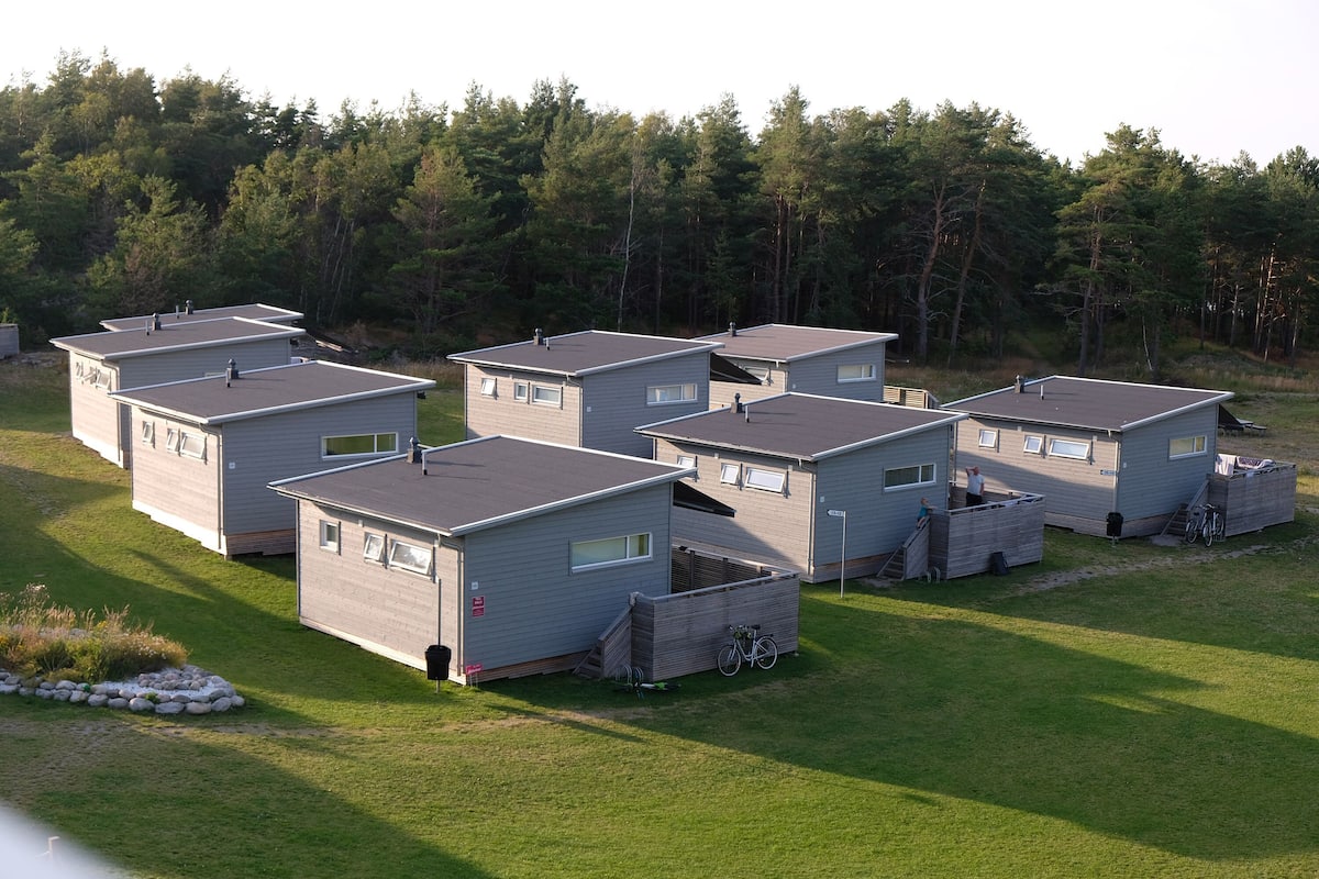 Cottage, Sea View | Cribs (surcharge), WiFi (free), individually decorated