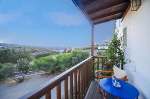 Habitación doble, vista parcial al mar | Vista desde la habitación