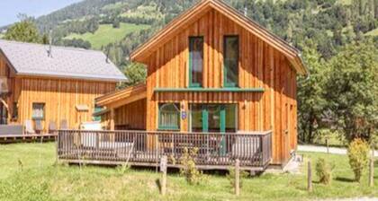 Lively Chalet Near Ski-slope