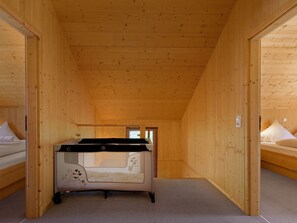 4 Schlafzimmer, individuell eingerichtet
